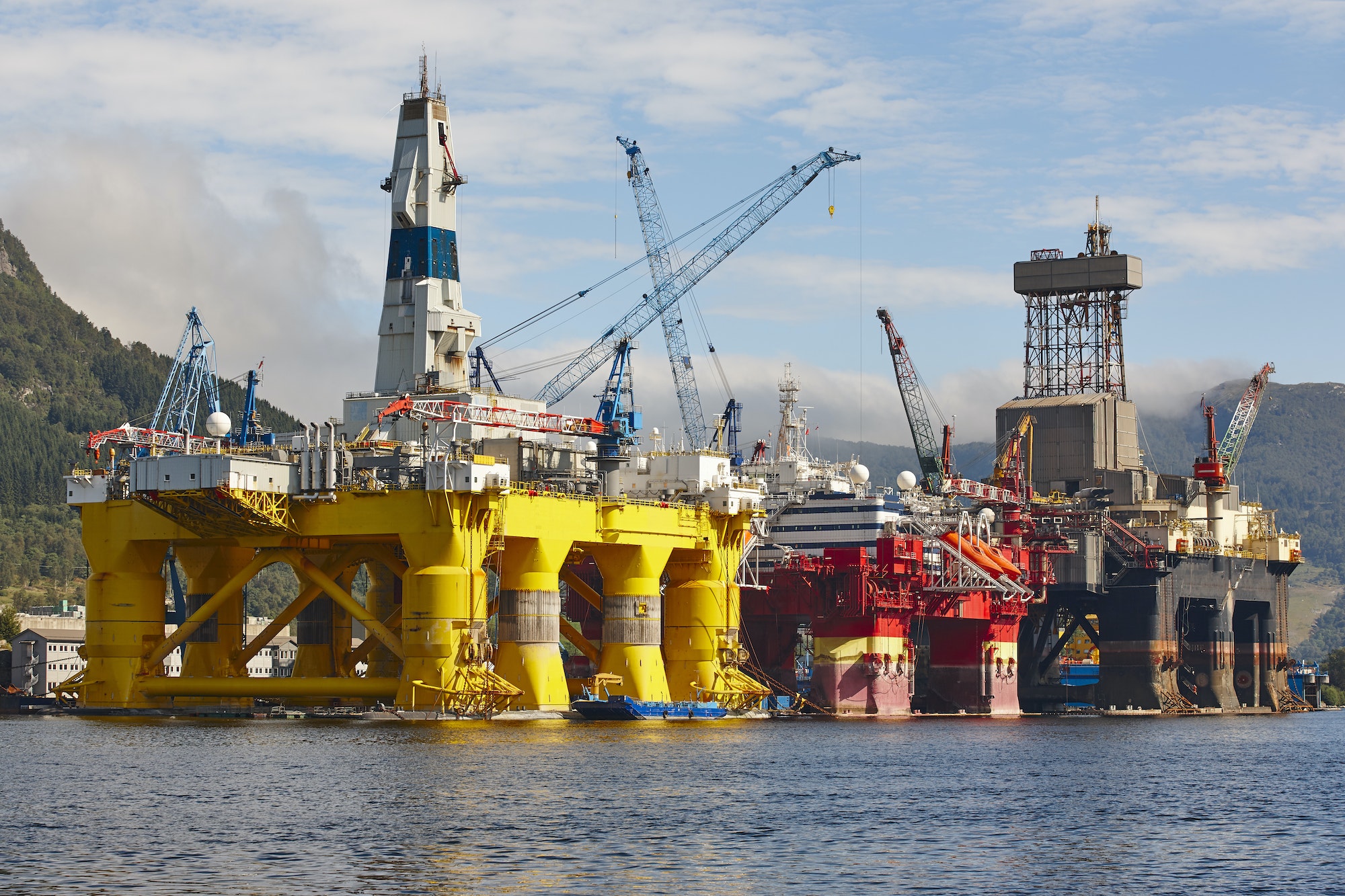 Oil and gas platform in norway energy industry petroleum exploration.jpg